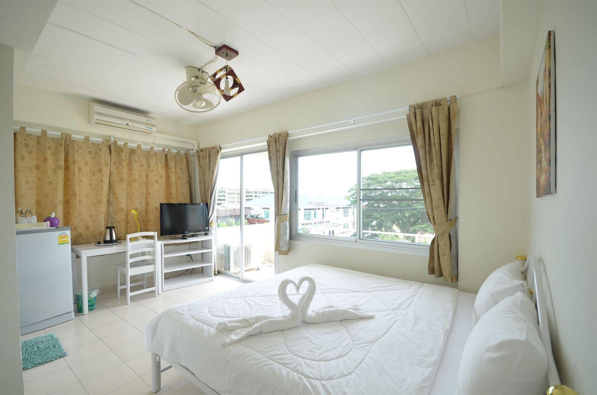 Pearl@Hua Hin Hotel Bagian luar foto